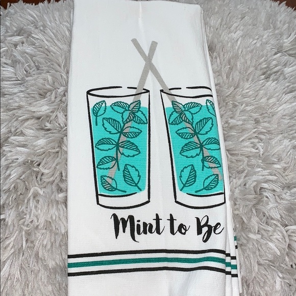 casaba Accessories Casaba Kitchen Towel Set Poshmark